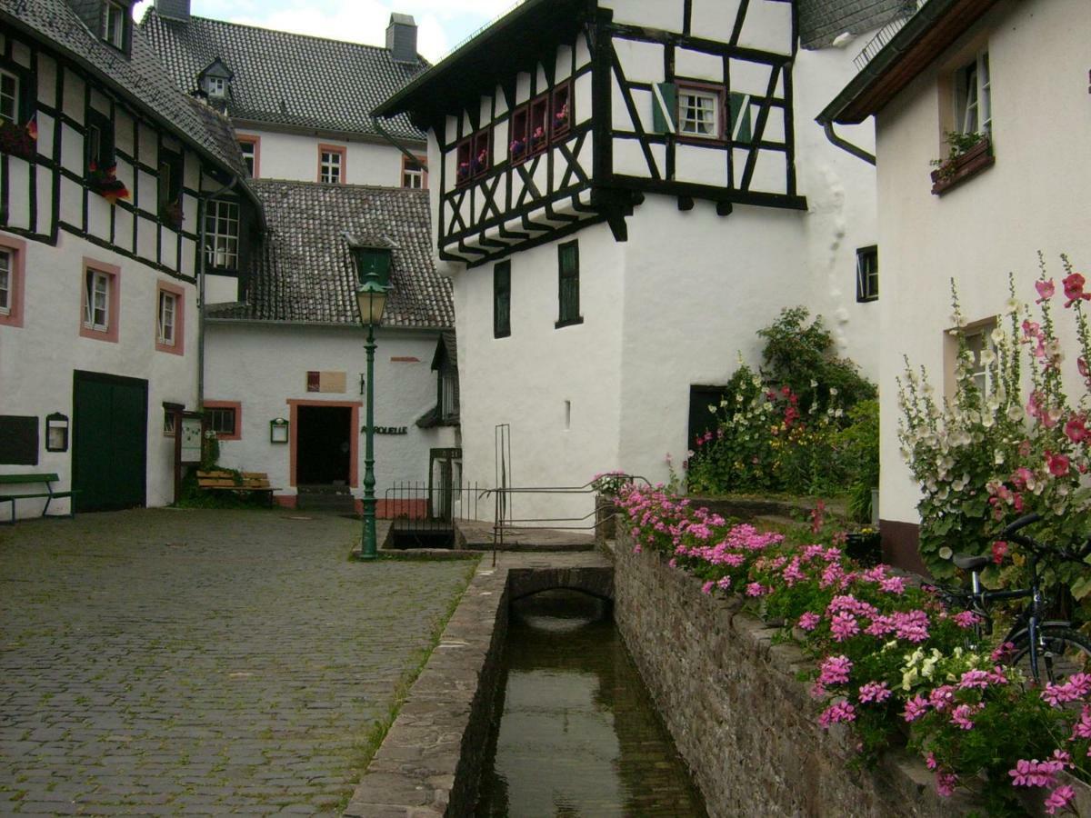 Gaestehaus Fries Blankenheim  Kültér fotó
